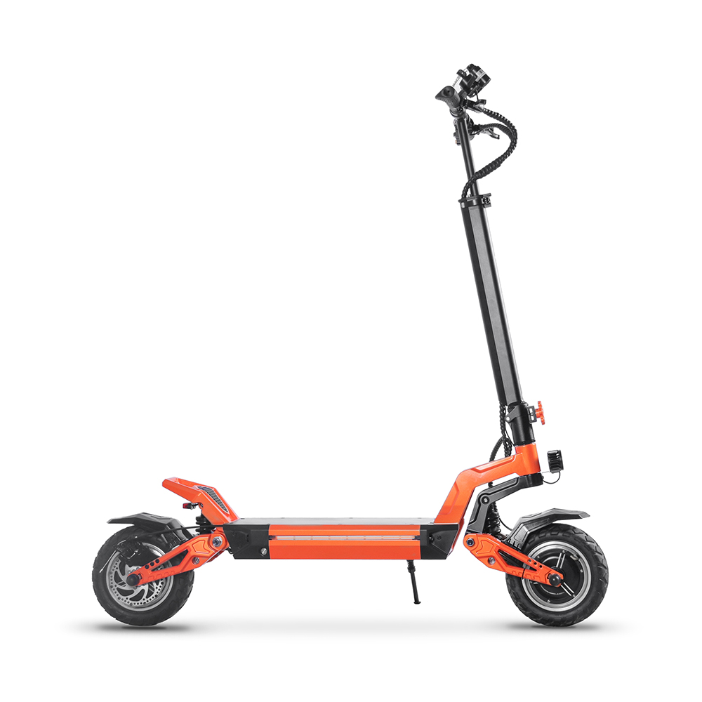 Scooter électrique à double moteur longue portée à vitesse rapide 2400w 